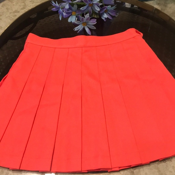American Apparel Tennis Skirt - Picture 8 of 14